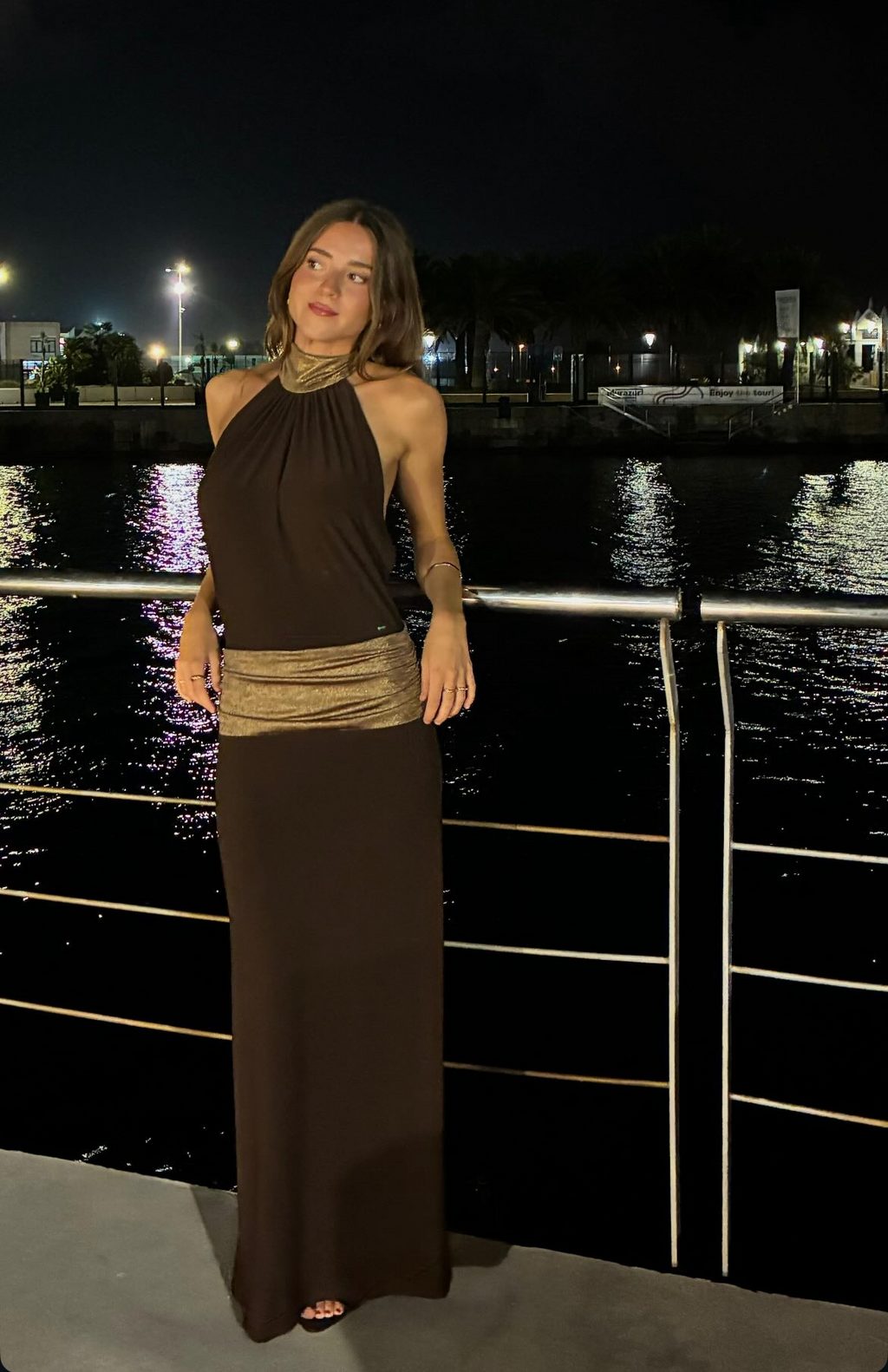 VESTIDO ARENA MARRON